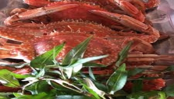 Steamed crab serve with DASAVI lemon chilli sauce